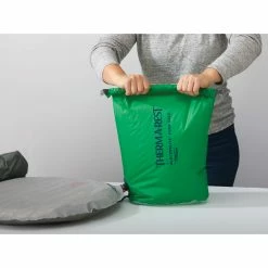 Therm-a-Rest BlockerLite Pump Sack -Scarpa Sales 13228 thermarest blockerlite pump sack pine 20 liters inuse 98004.1626823002