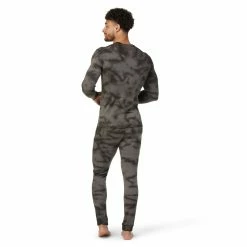 Smartwool Classic Thermal Plant-Based Dye Merino Base Layer Logo Crew - Men's 5 Smartwool Classic Thermal Plant-Based Dye Merino Base Layer Logo Crew - Men's -Scarpa Sales SW016493G17 3 p rsz 33624.1659570821