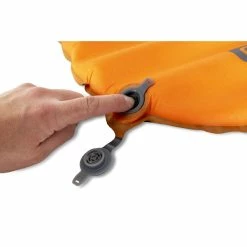 Nemo Flyer Self-Inflating Sleeping Pad (Spring 2022) 17 Nemo Flyer Self-Inflating Sleeping Pad (Spring 2022) -Scarpa Sales flyer cross valve open2 rsz 86419.1671145979