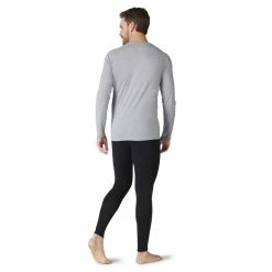 Smartwool Classic Thermal Merino Base Layer Crew - Men's -Scarpa Sales sw016349545 3 p rsz 17596.1672268739